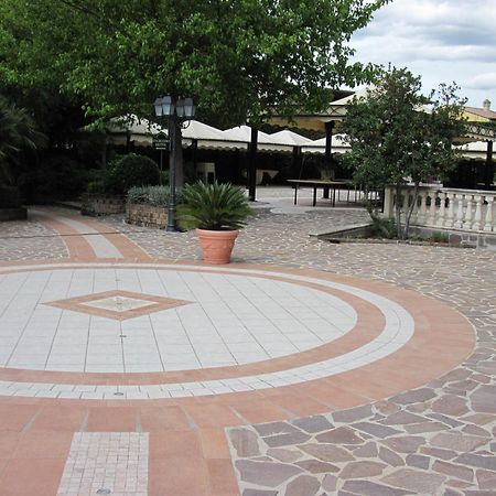 Hotel Val Di Sangro Perano Kültér fotó