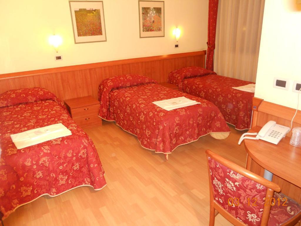 Hotel Val Di Sangro Perano Szoba fotó